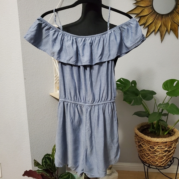 Romper - Picture 2 of 5